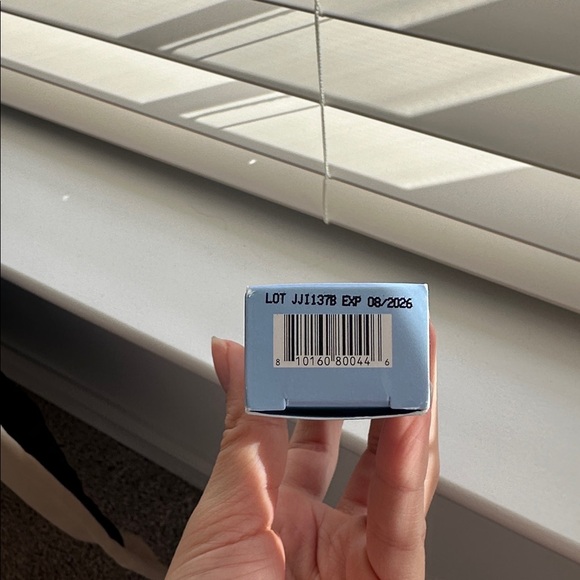 NEW First Aid Beauty Ultra repair rescue barrier balm - Picture 2 of 2